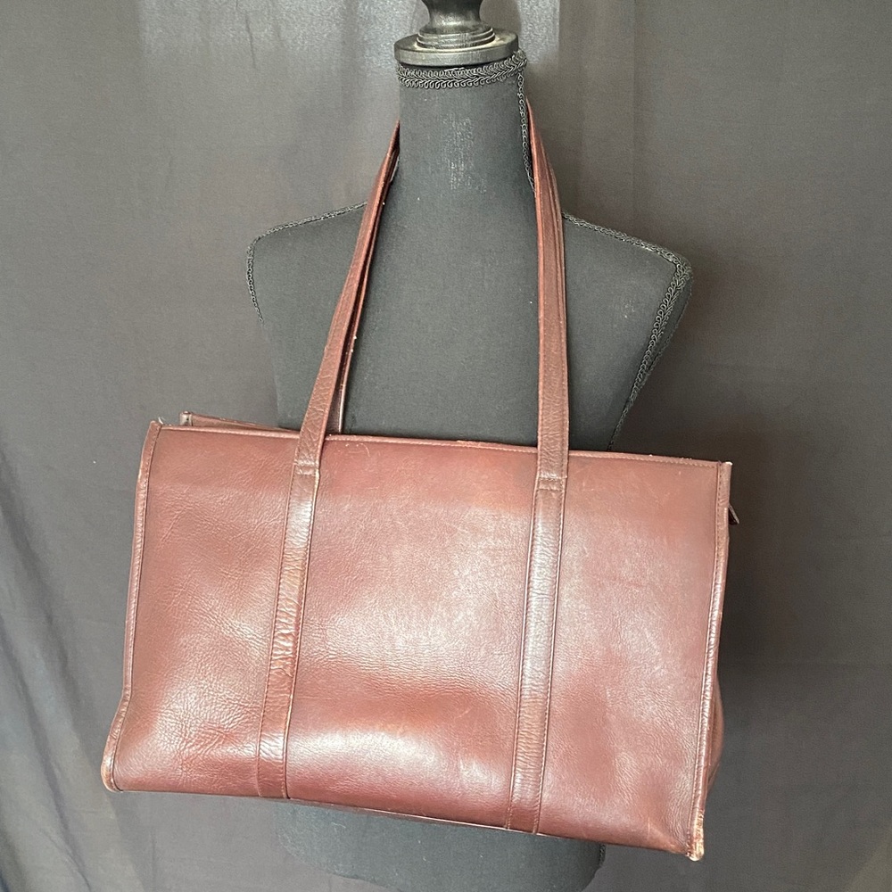 Sophisticated Brown Leather Laptop Bag by CLAVA made in Columbia